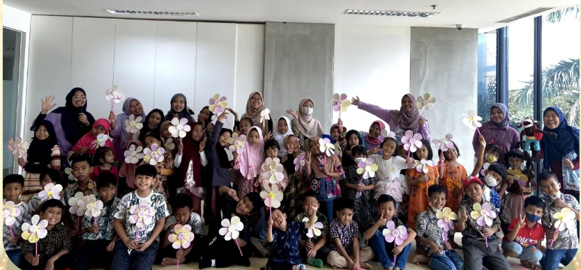 Memperingati Hari Batik Nasional Dengan Literasi Dan Kreasi